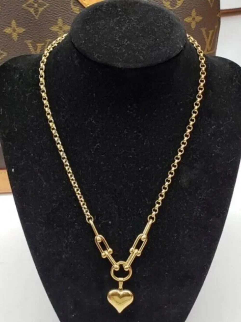 Authentic Louis Vuitton Lock & Key w/ Unbranded Horse ShoeGold PlatedChain